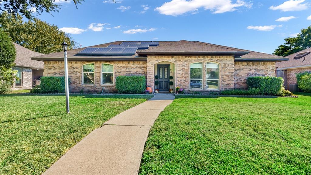 For Lease 108 Hill Drive, Coppell, TX 75019 3 Beds / 2 Full Baths