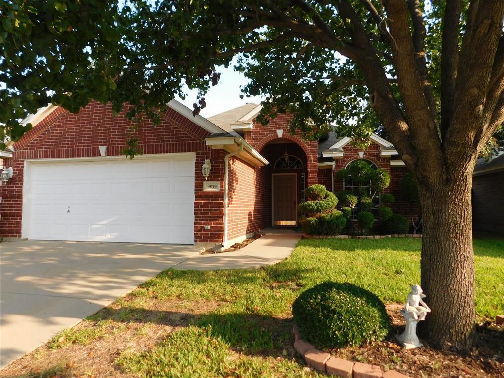 homes for sale 76109