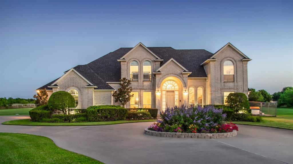 Sold 2301 Fm 1187, Crowley, TX 76036 4 Beds / 4 Full Baths